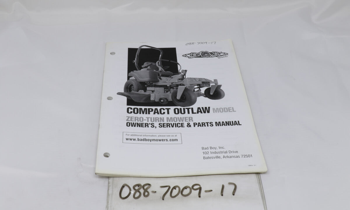 2017 Compact Outlaw Owner's Manual