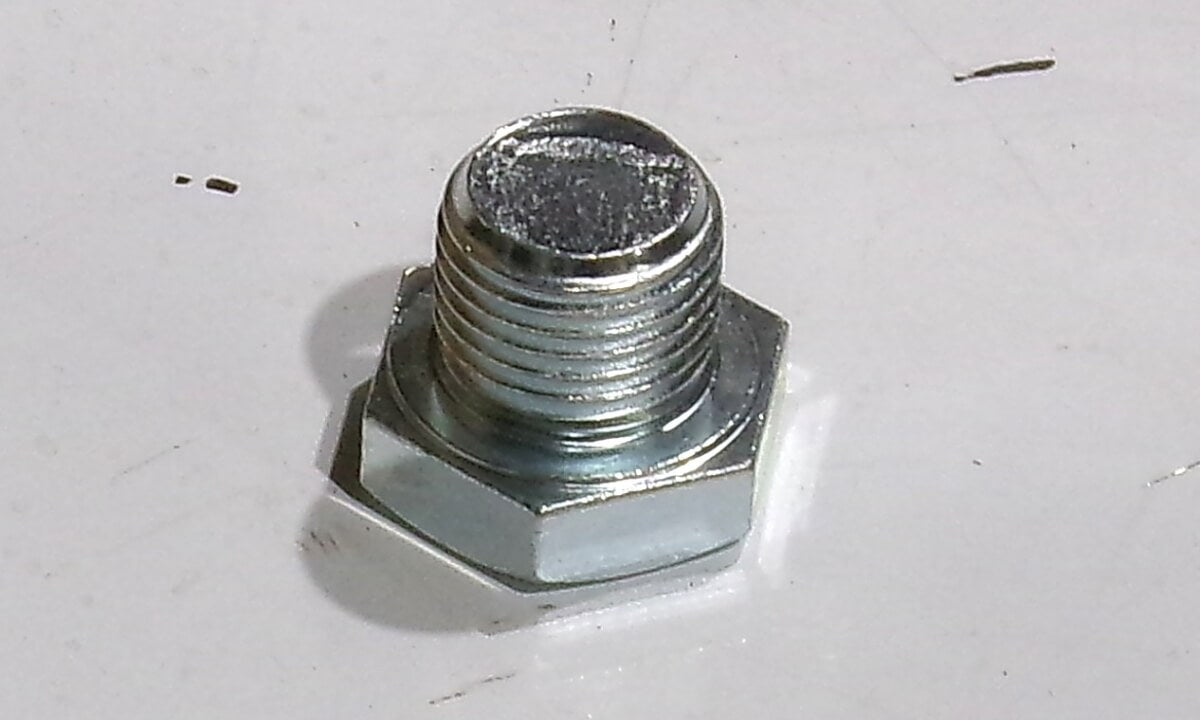 PLUG, M16